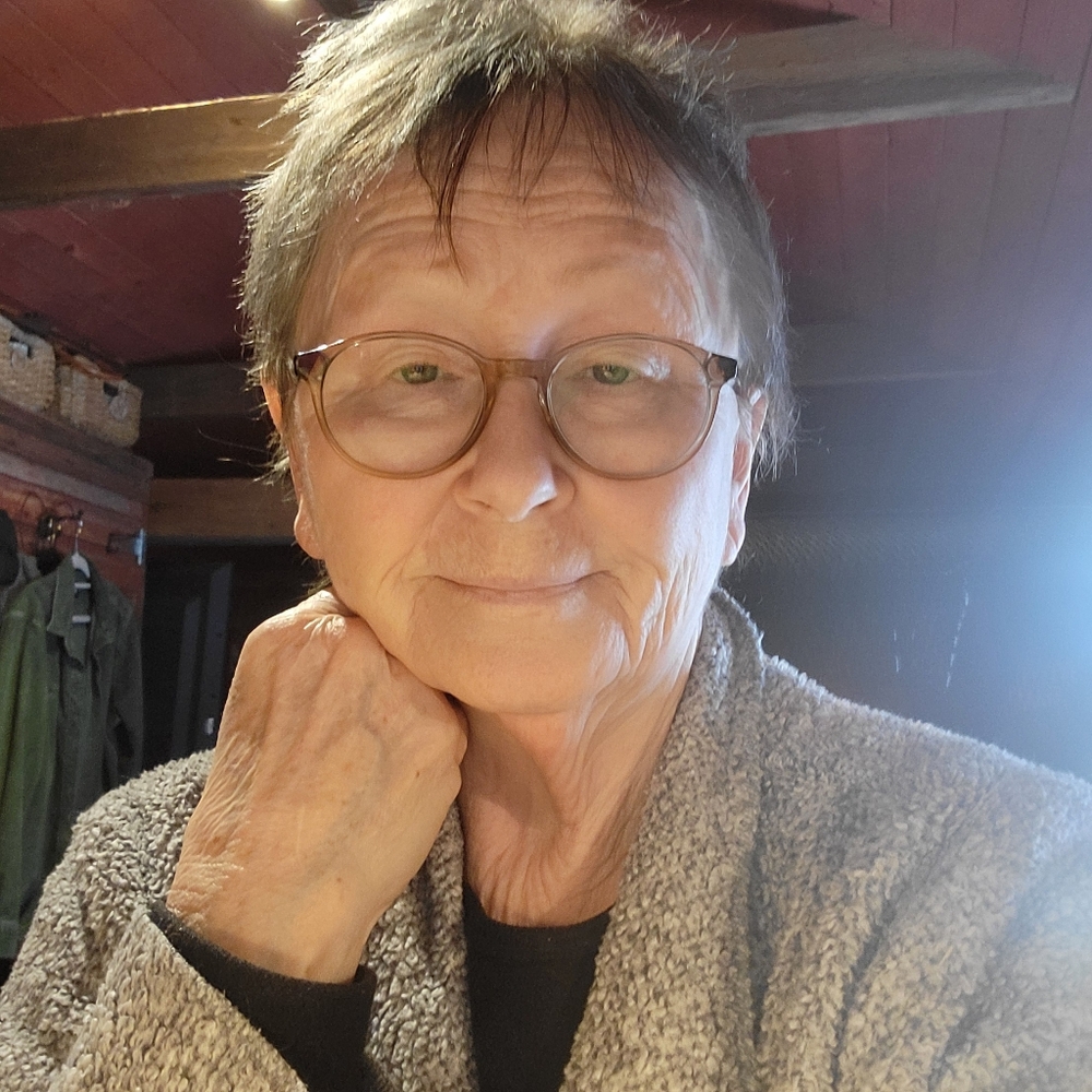 Meet your Posher, Karen